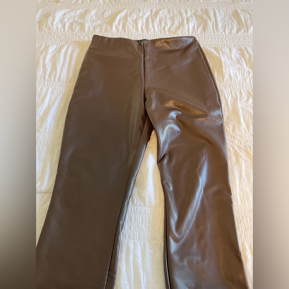 Faux leather leggings